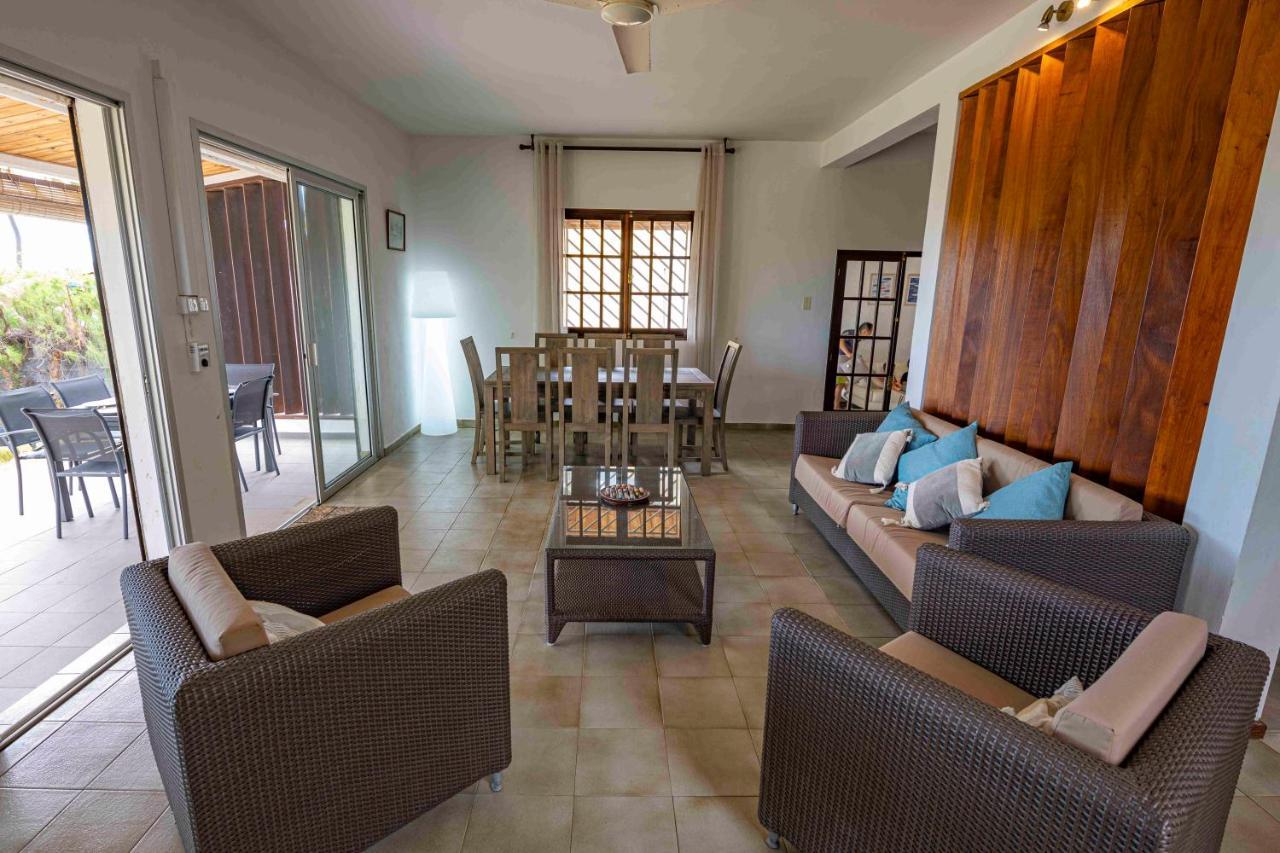 Villa Coco des sables accès direct au lagon La Saline Le Bains Extérieur photo